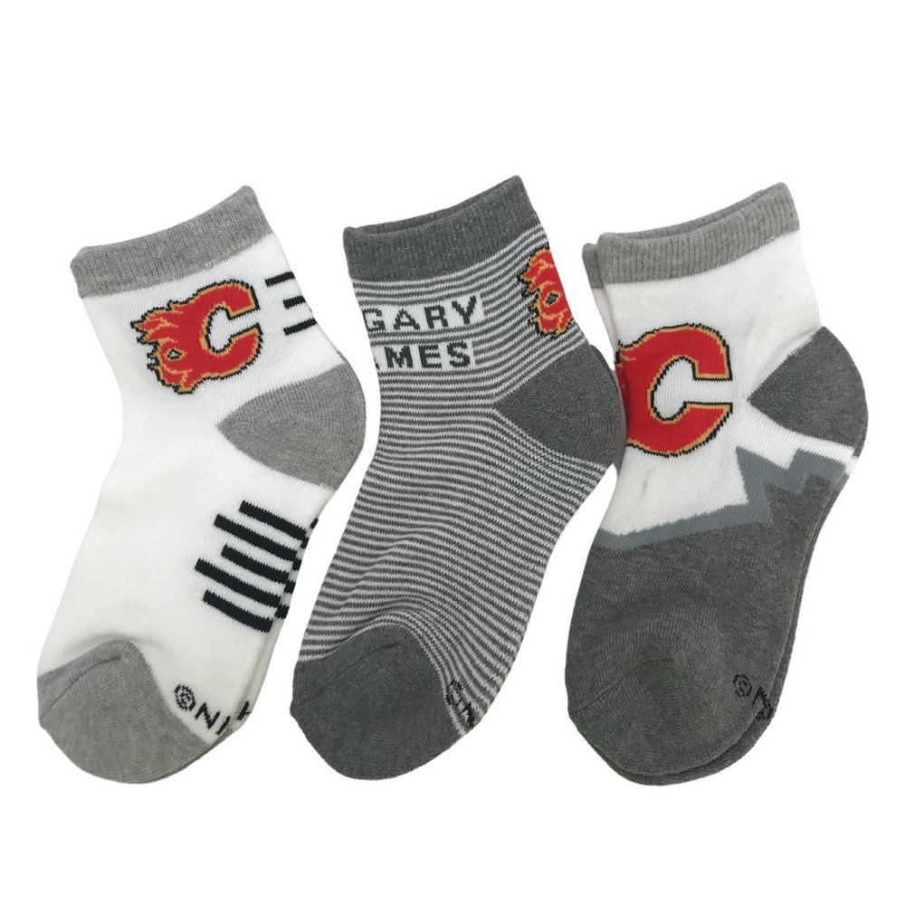 NHL | Calgary Flames Kid's Socks | Grey & White | 3 Pack | Size 5-10